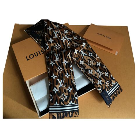 louis vuitton bandeau top|louis vuitton foulard.